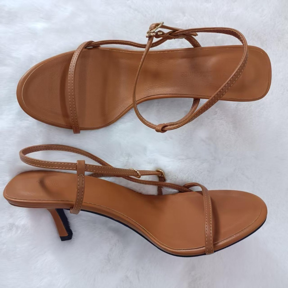 Casual Sandal Leather - صنادل نسائية صيفية جديدة بحزام واحد،