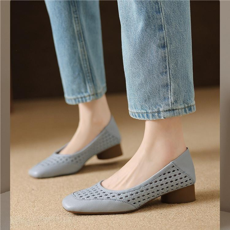 أحذية نسائية جديدة بتصميم صيفي - مراجعة Casual Sandal Leather وسعره